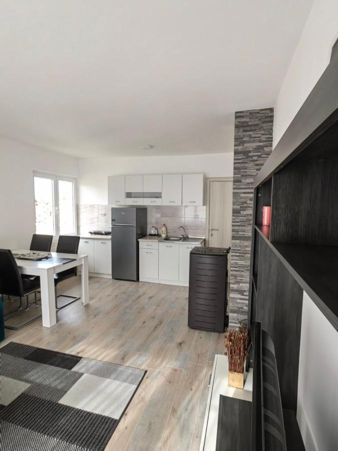Apartman Planinski Raj Zabljak  Ngoại thất bức ảnh