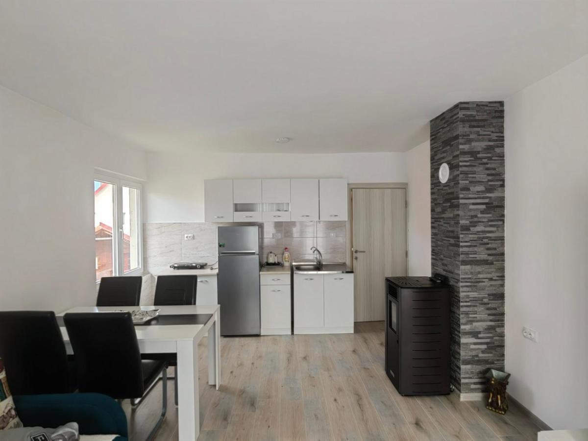 Apartman Planinski Raj Zabljak  Ngoại thất bức ảnh